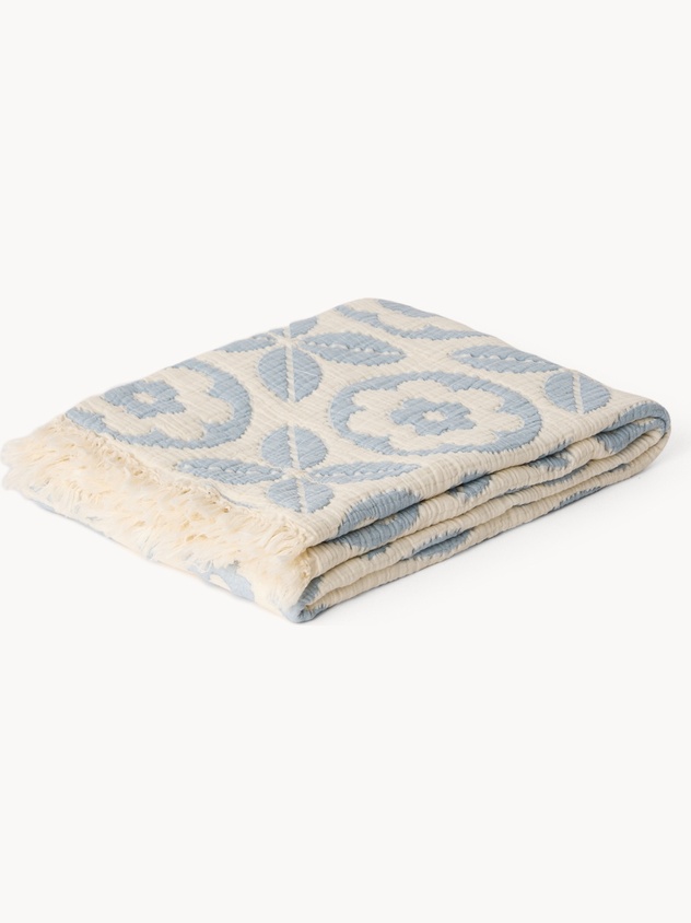 Quilted cotton gauze blanket