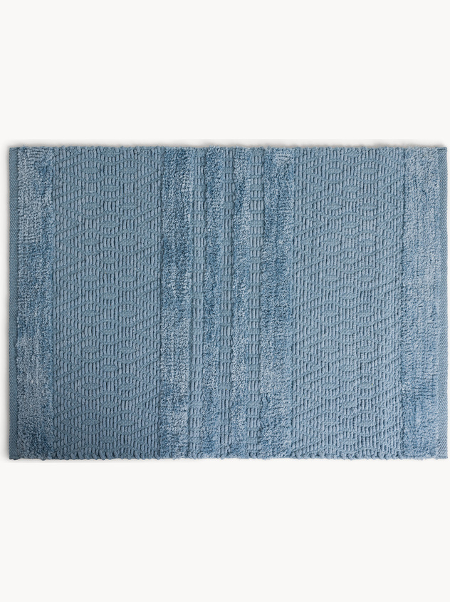 Chenille bath mat geometric pattern