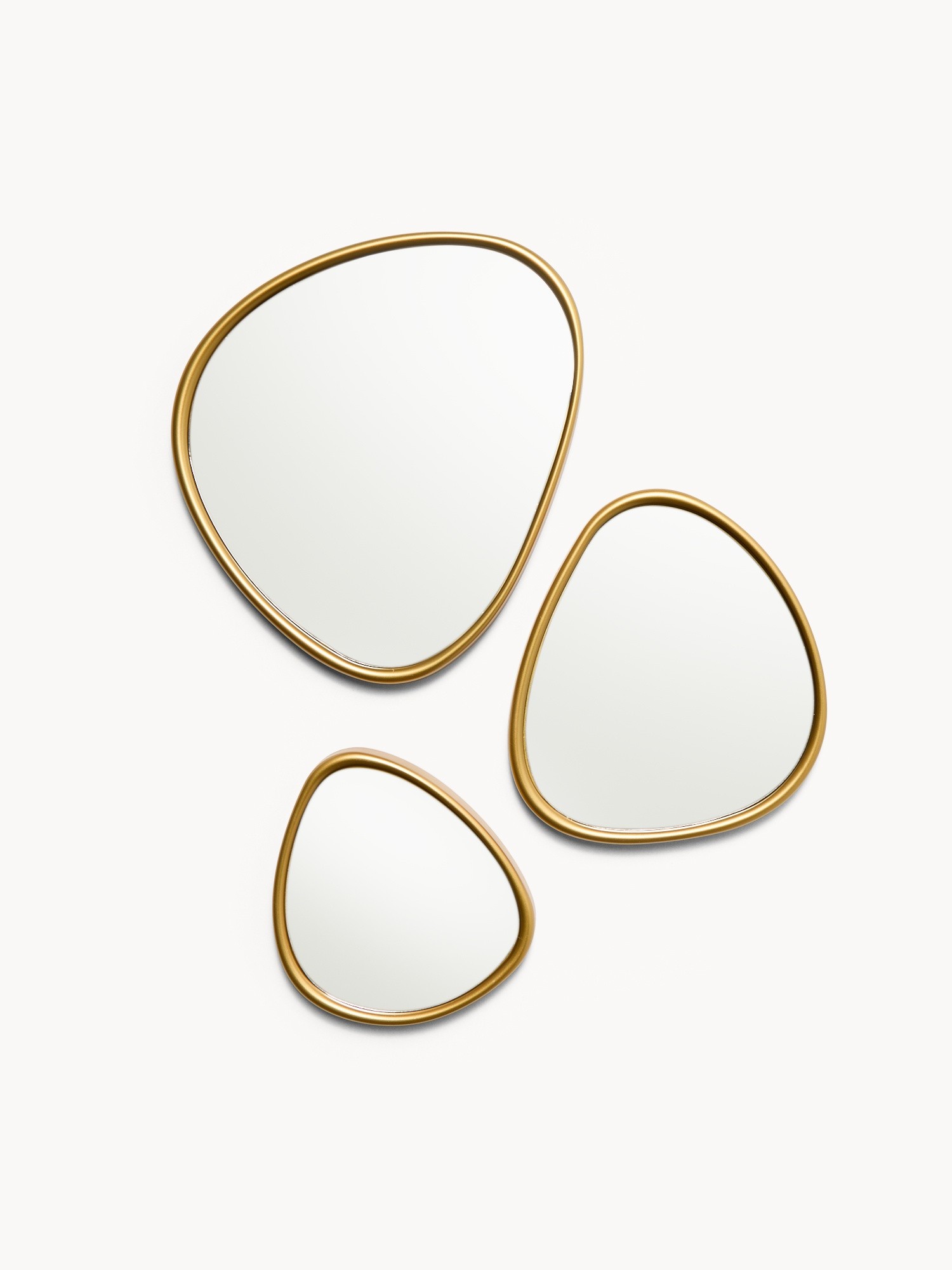 Set of 3 gold-framed mirrors, Transparent, large image number 0