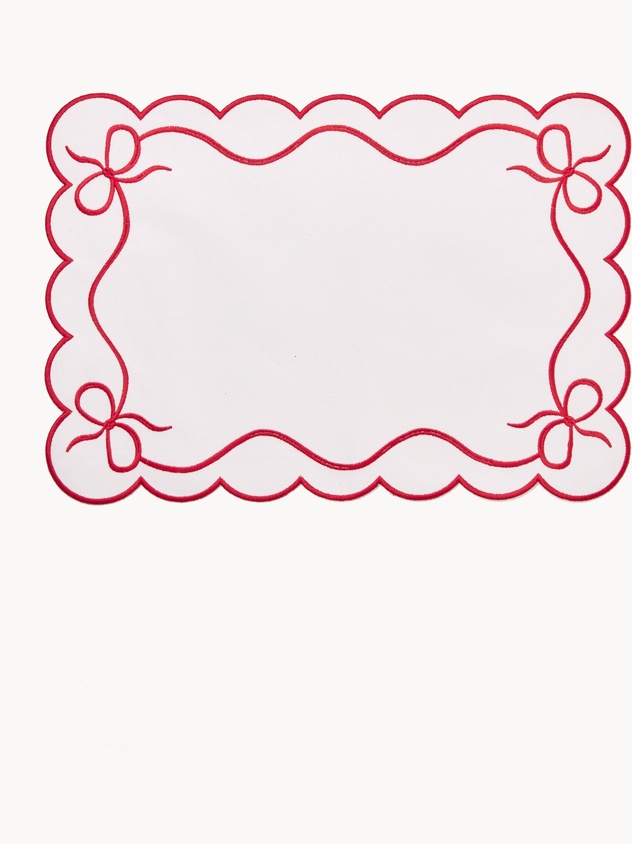 Cotton placemat with placed embroidery