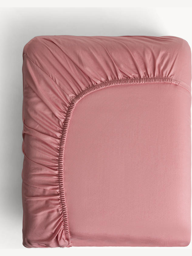 Solid color percale cotton fitted sheet