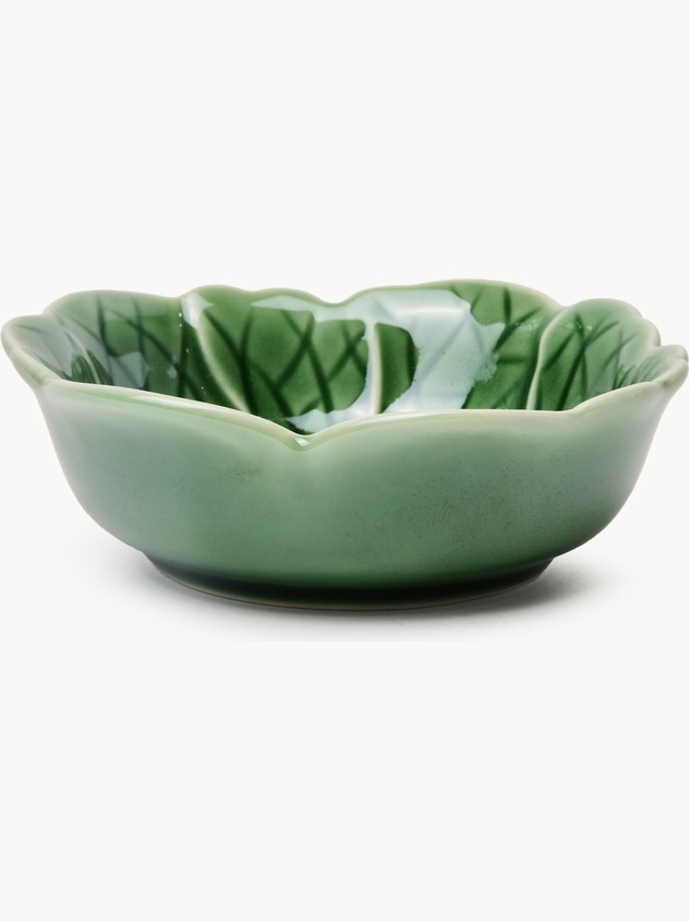 Cabbage-leaf-shaped porcelain bowl