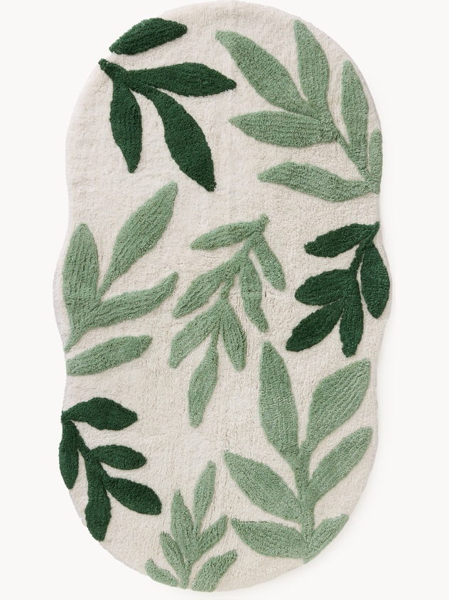 Shaped tufted cotton bath mat