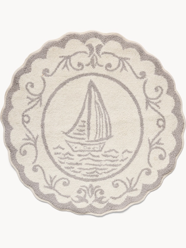 Round tufted cotton bath mat