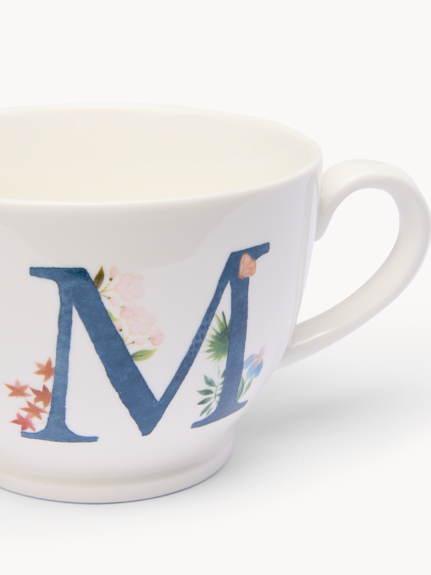 Tazza da colazione in new bone china lettera M, Bianco 1, large image number 1