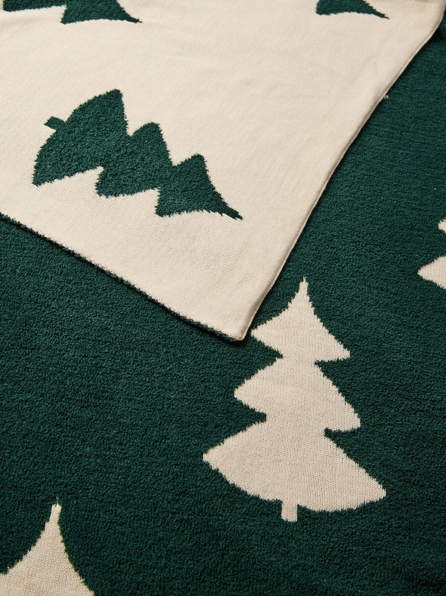 Knitted cotton throw