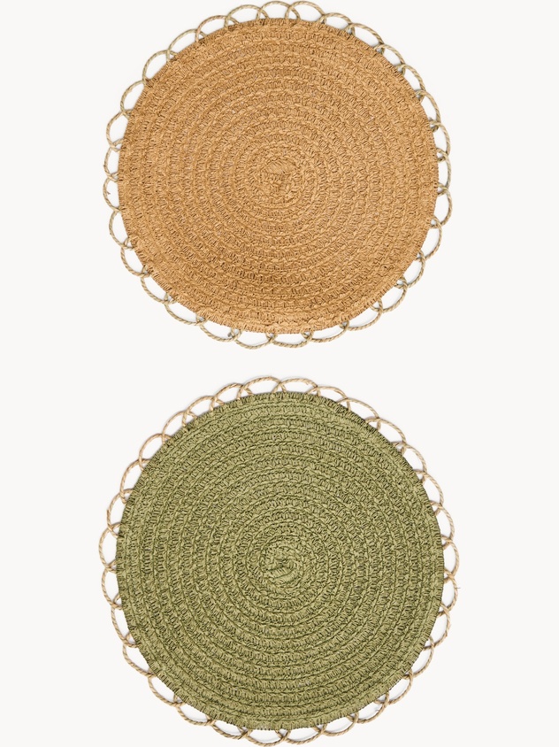 Round paper placemat