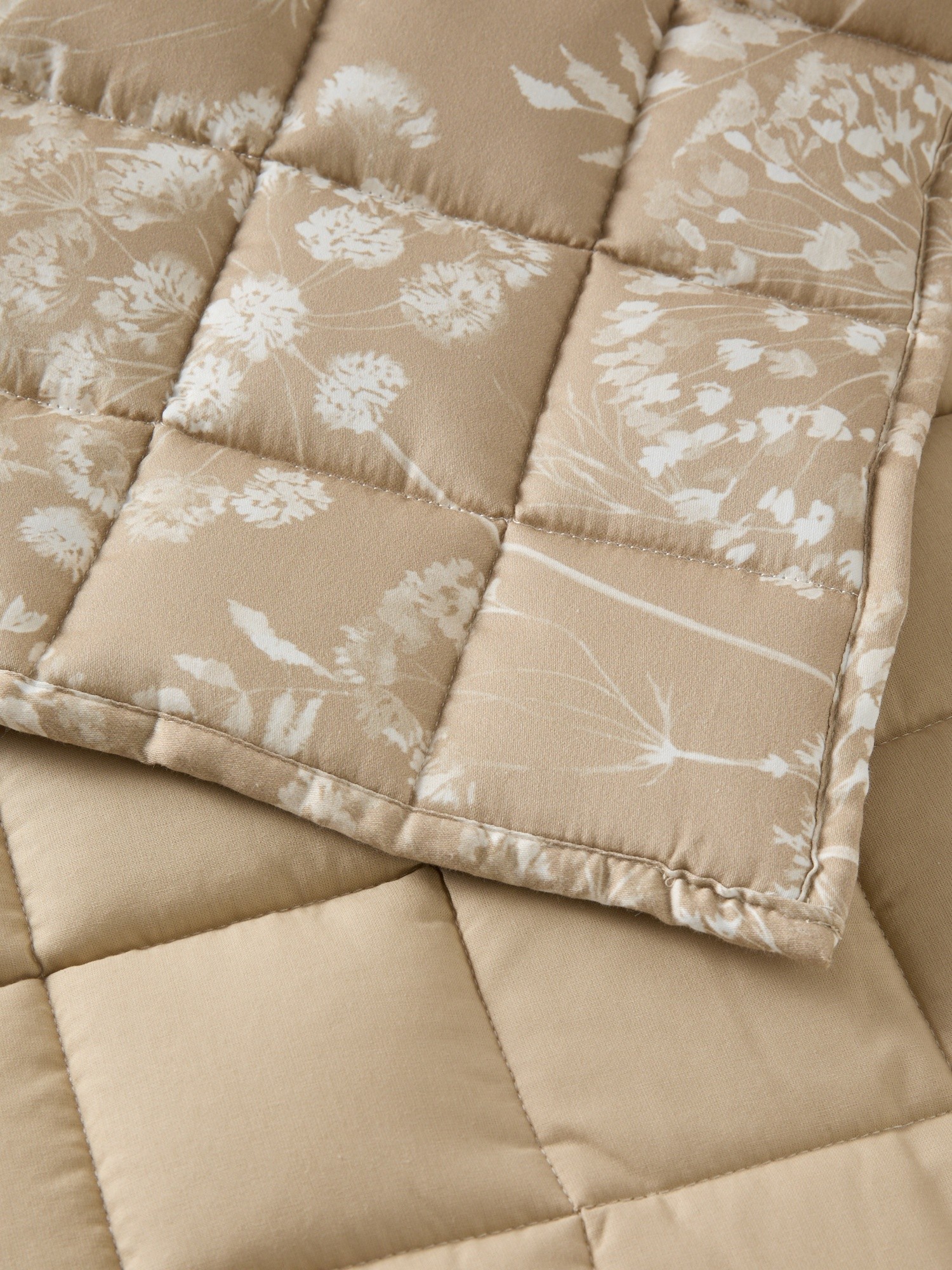 , Beige, large image number 1