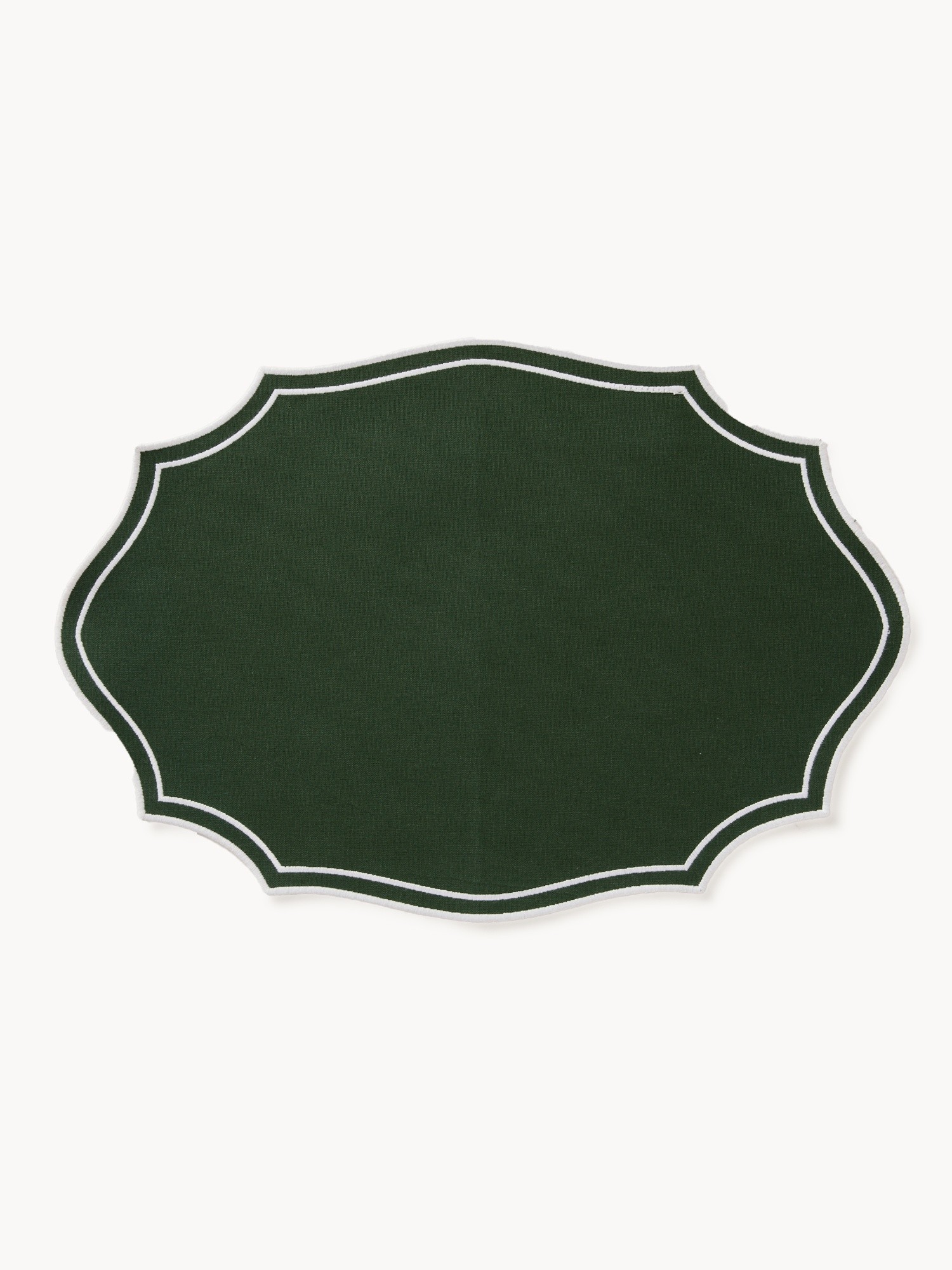 Scalloped-edge placemat, Green, large image number 0