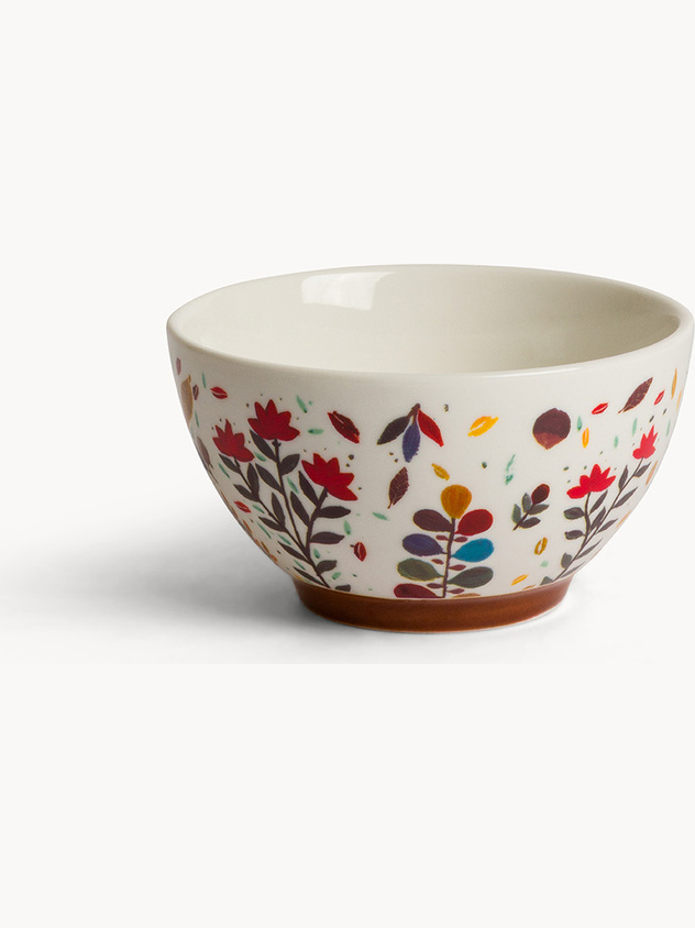 Leaf-patterned stoneware bowl