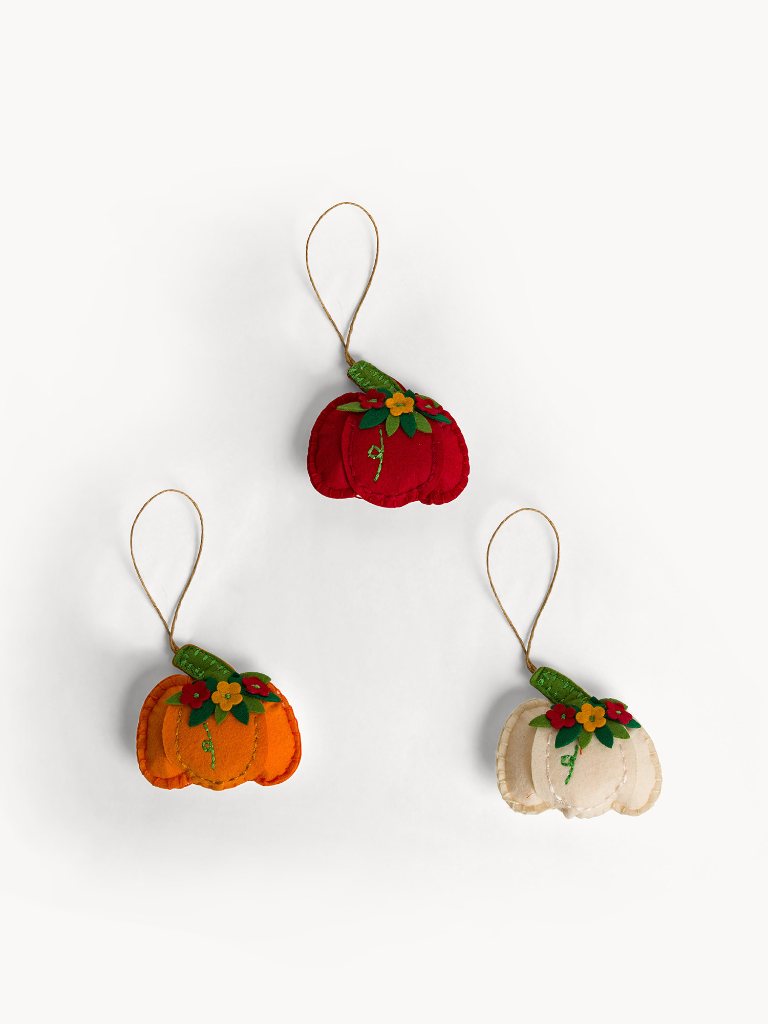Felt pumpkin napkin ring, Multicolor, large image number 0