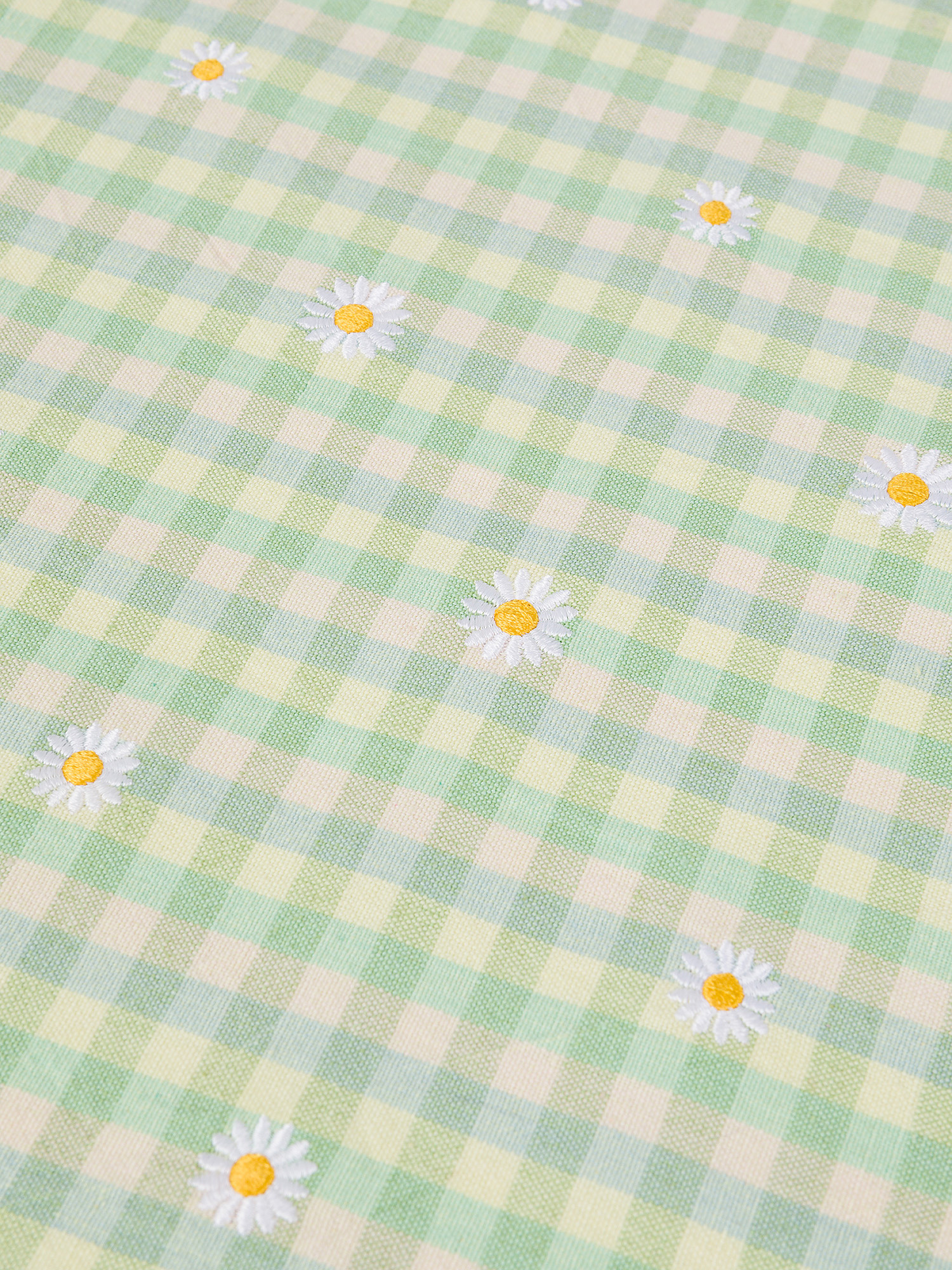 100% cotton table runner with gingham motif and daisies embroidery, Green, large image number 1