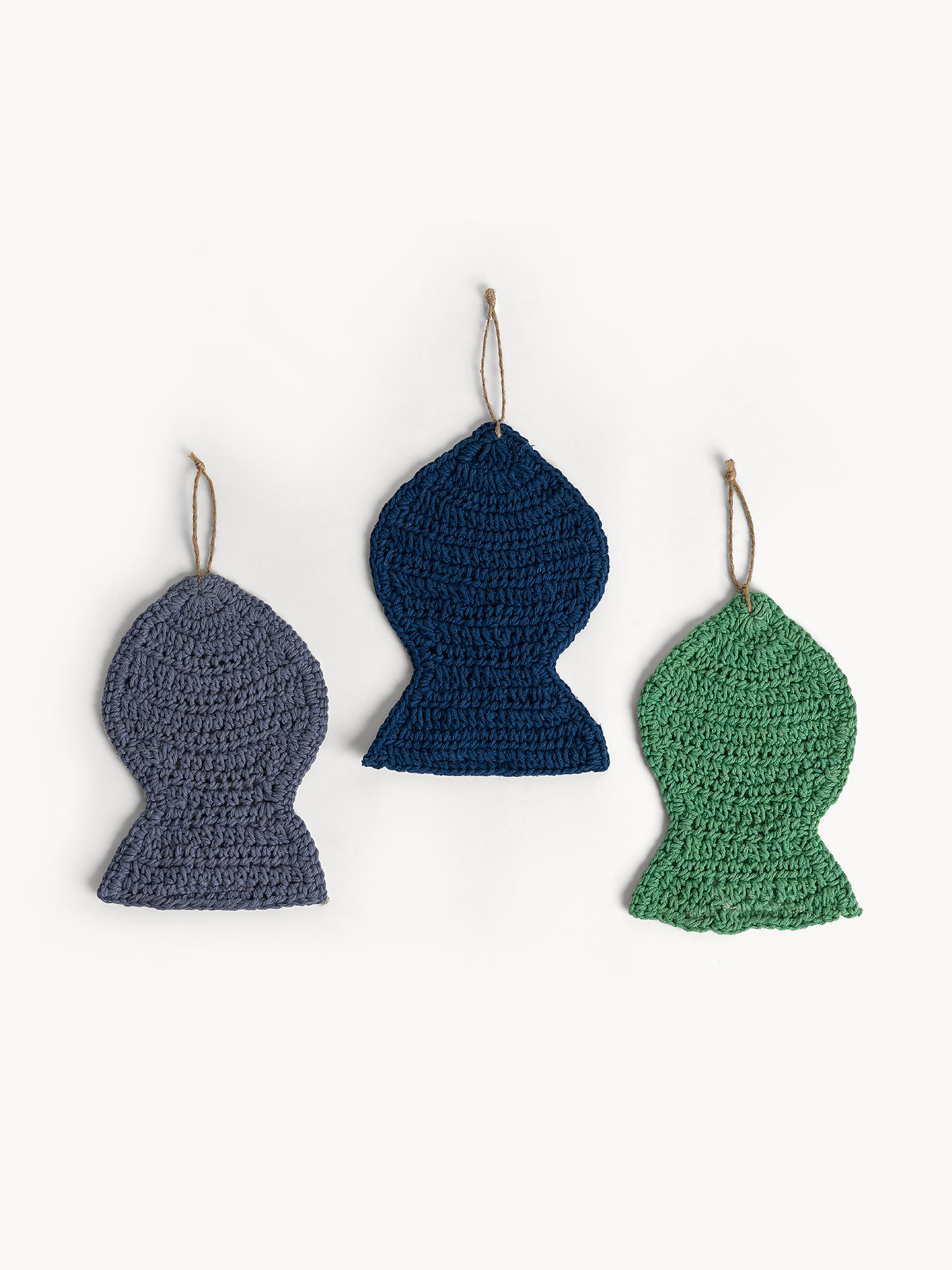 Decorazione crochet in puro cotone a pesce, Azzurro, large image number 0