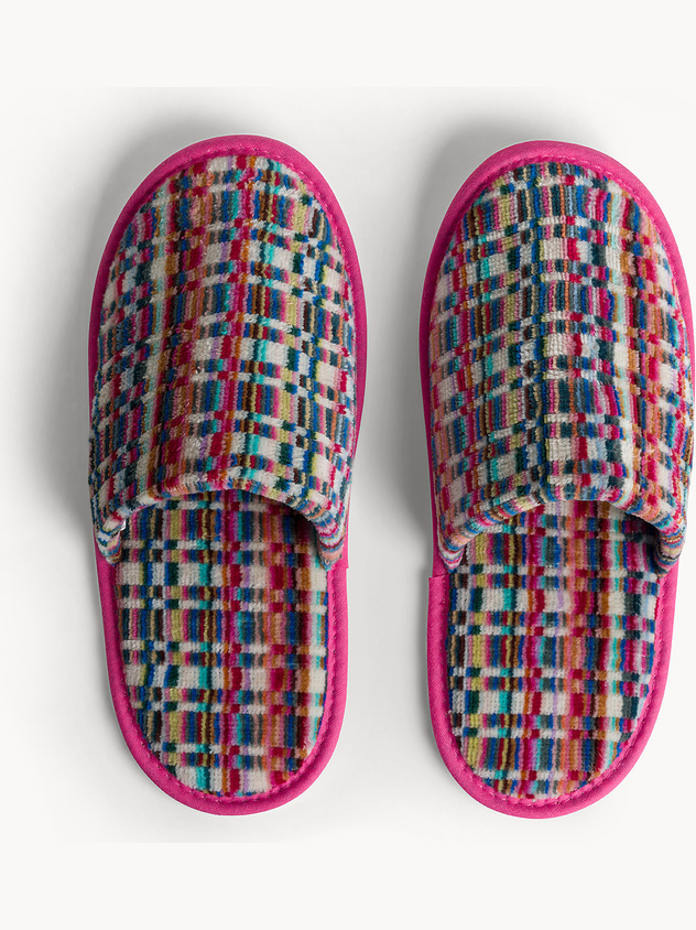 Yarn-dyed cotton velour slippers with geometric pattern