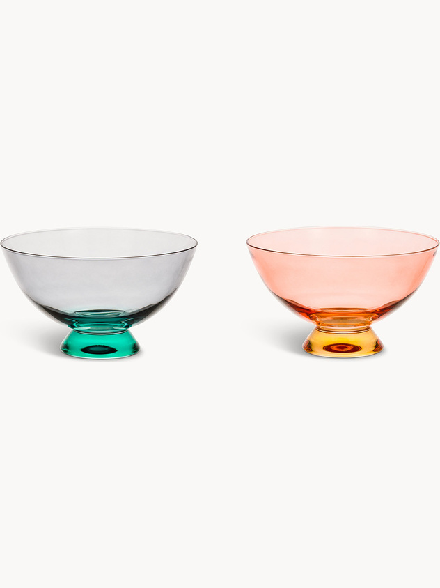 Colored borosilicate glass bowl