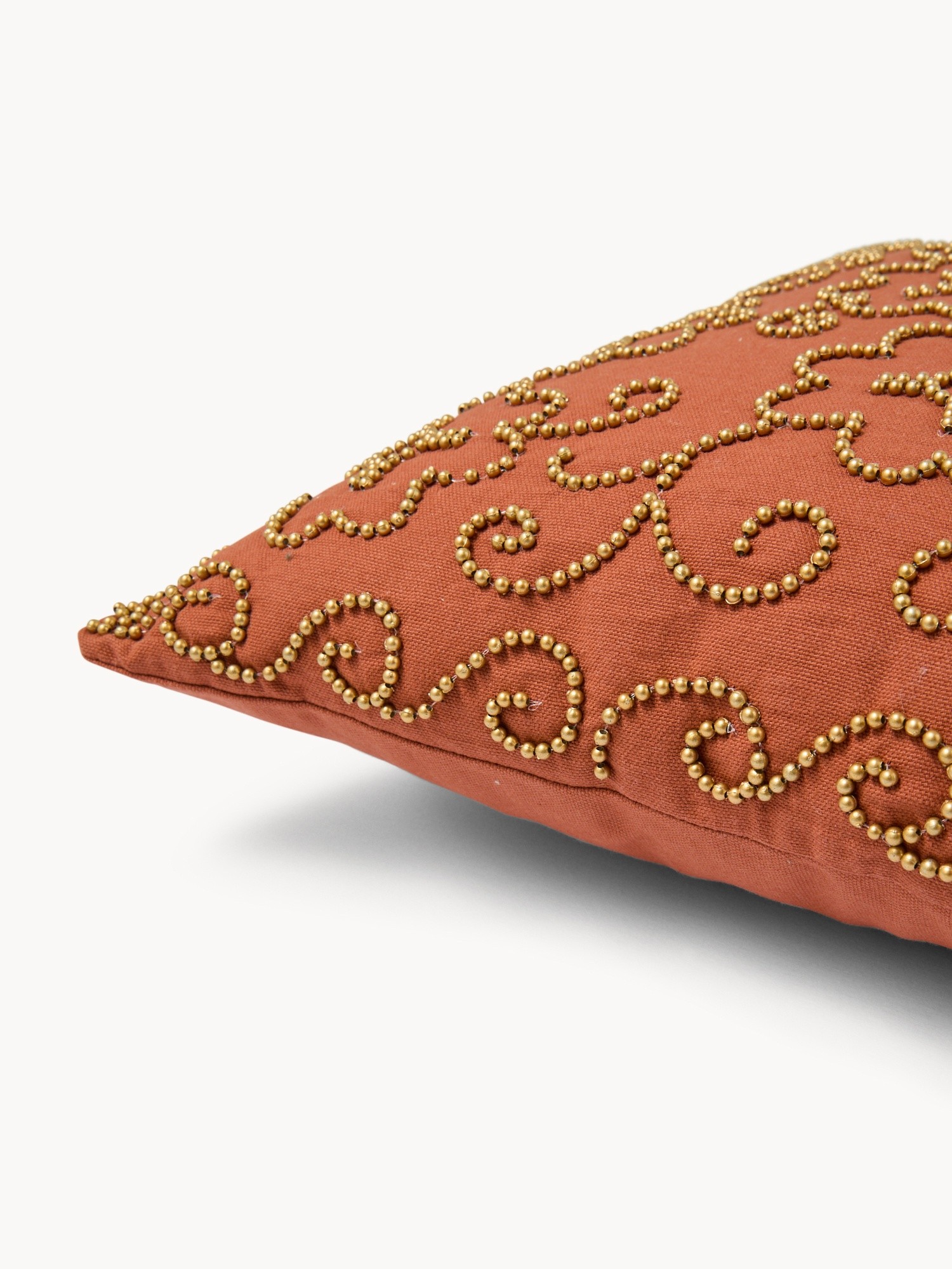 Cuscino in puro cotone con applicazione borchie 45x45cm - Prezzo di lancio, Marrone, large image number 2