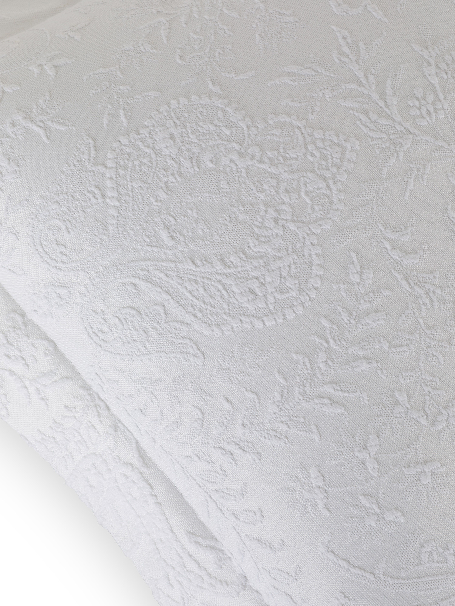 Portofino paisley patterned cushion, White, large image number 2