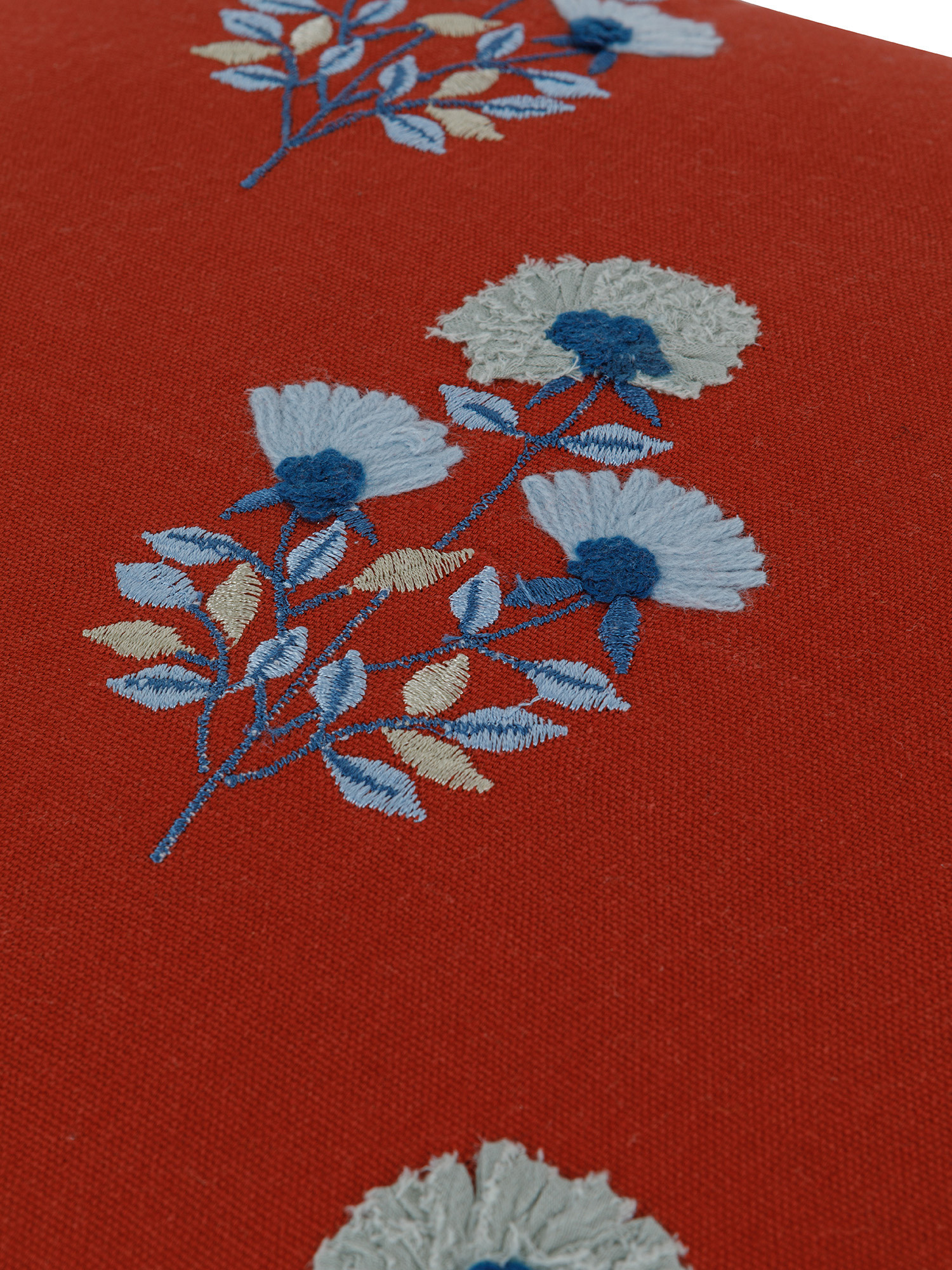 Cuscino in tessuto ricamato con fiori 45x45 cm, Rosso, large image number 2