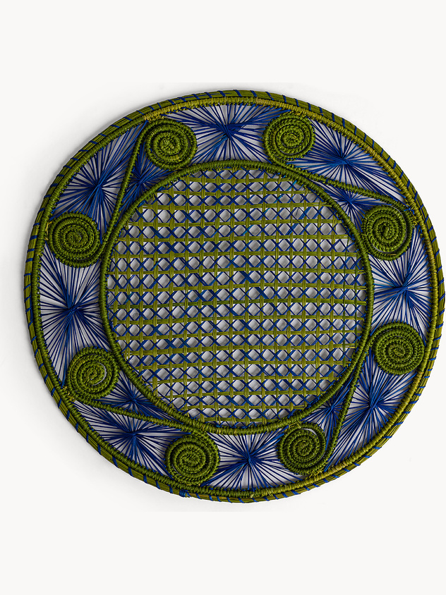 Placemat in hand-woven iraca palm fiber
