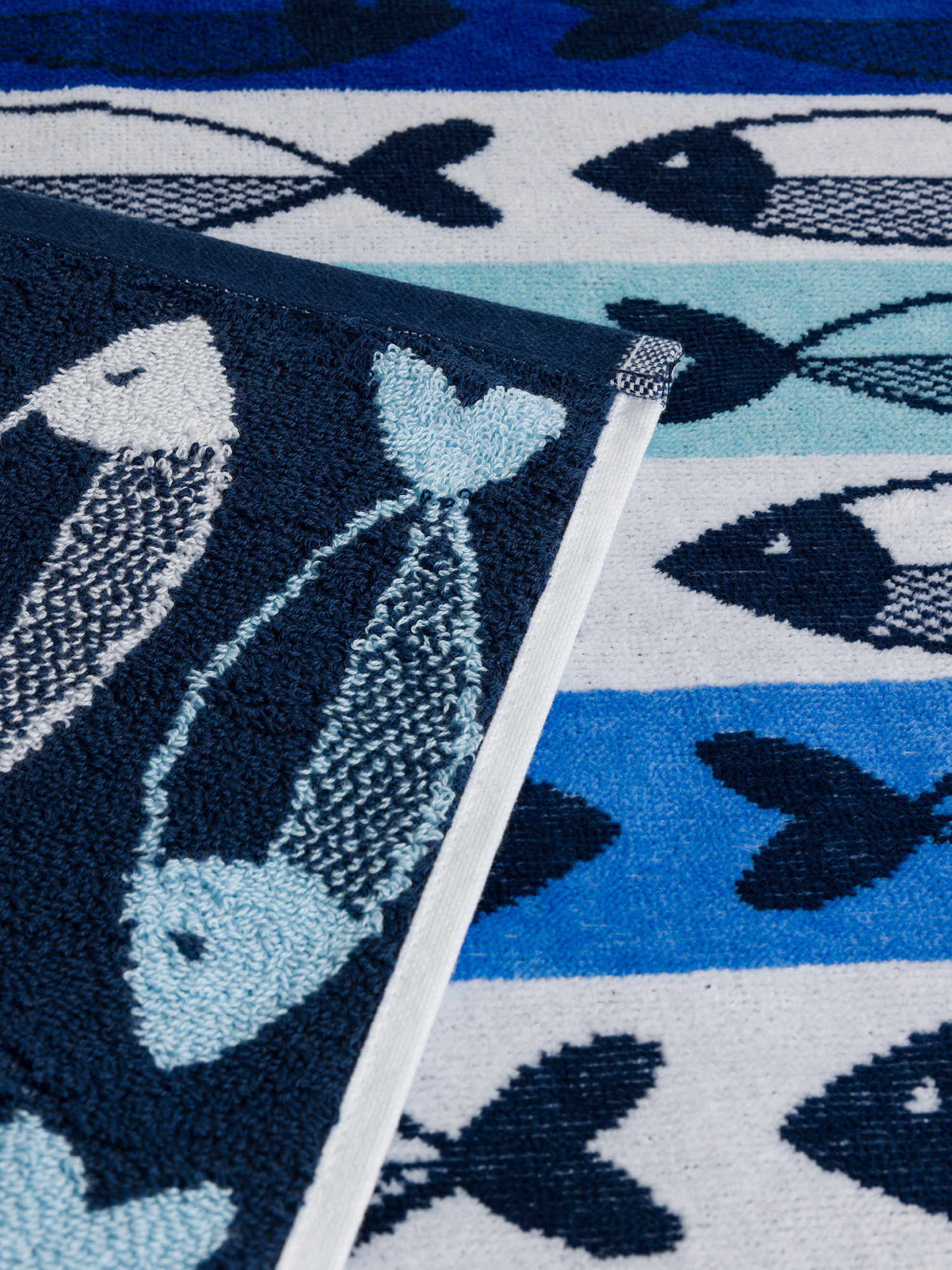 Asciugamano in cotone velour fantasia pesci, Blu, large image number 2