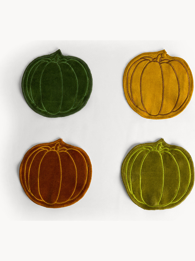 Set of 2 pumpkin-shaped velvet coasters