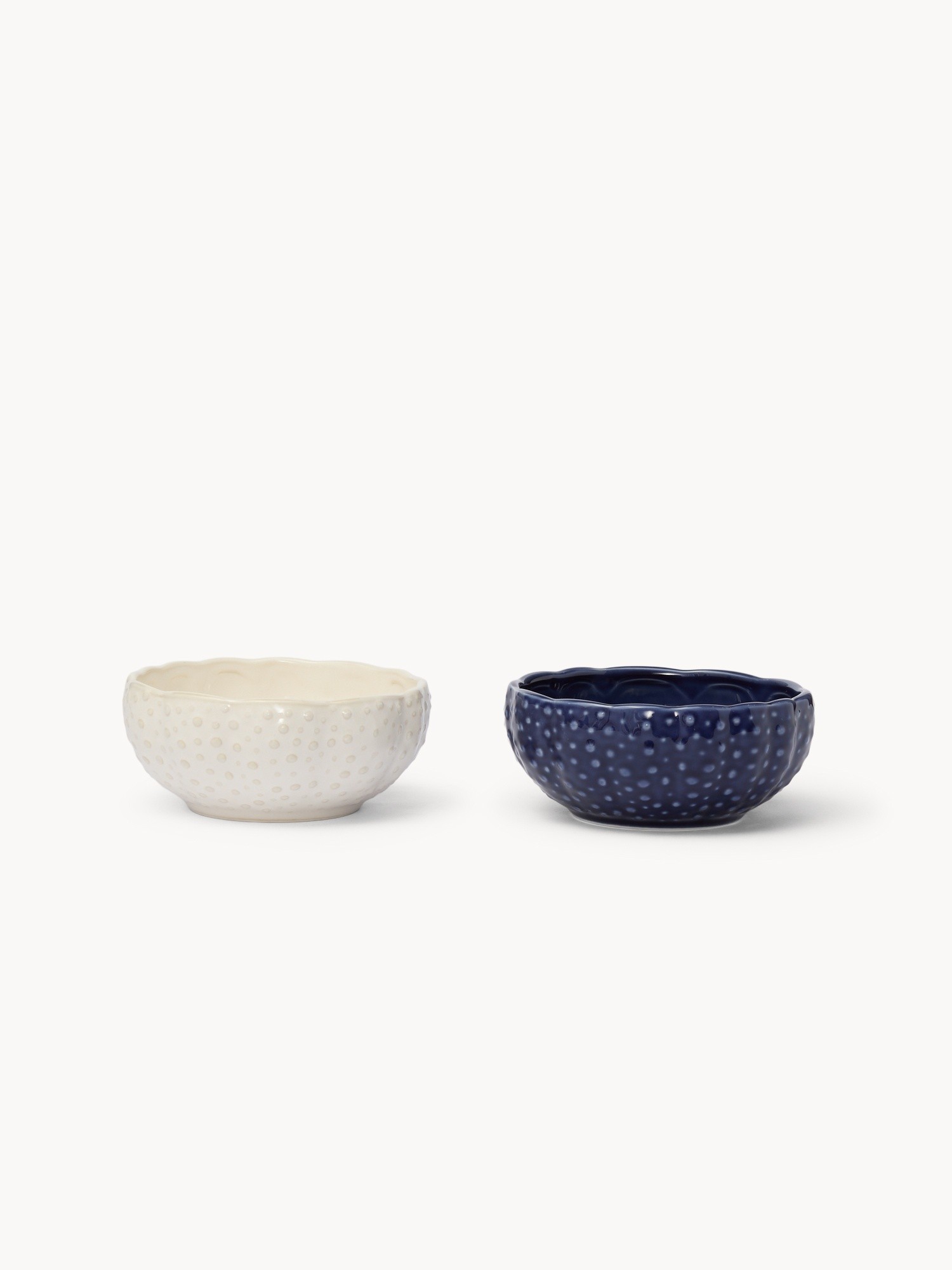 Porcelain bowl with shell effect, Bianco/Azzurro, large image number 0