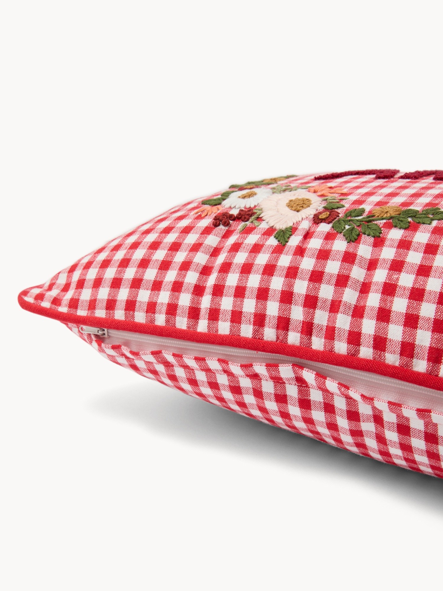 Cotton gingham cushion with Love embroidery, 35x50cm - Discounted Price, Red, large image number 2