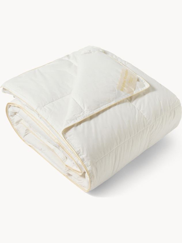 Winter duvet with premium down filling