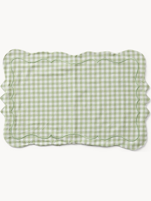 Cotton placemat with broderie anglaise embroidery