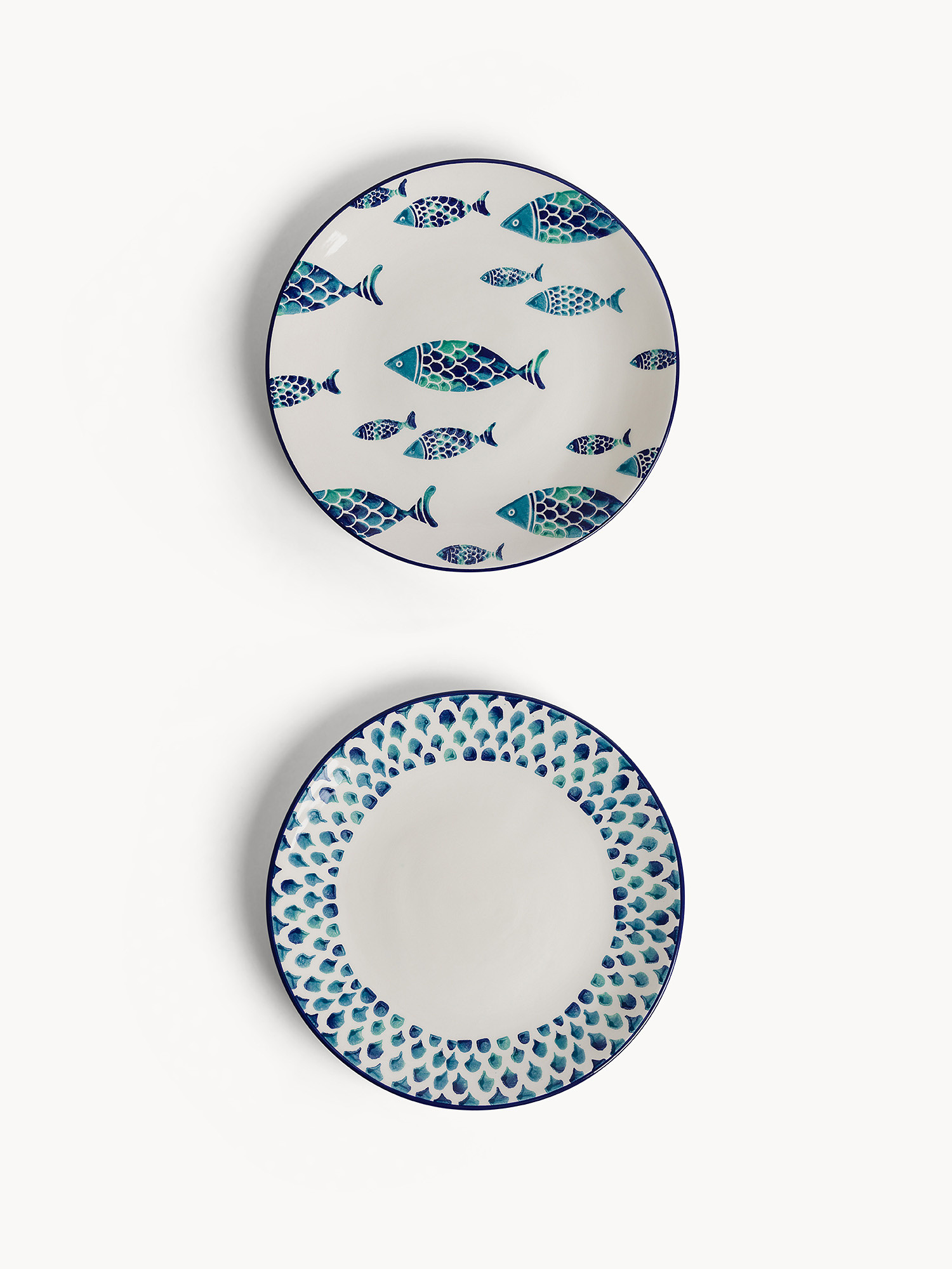 Flat plate with hand-painted fish decoration, Light Blue, large image number 0