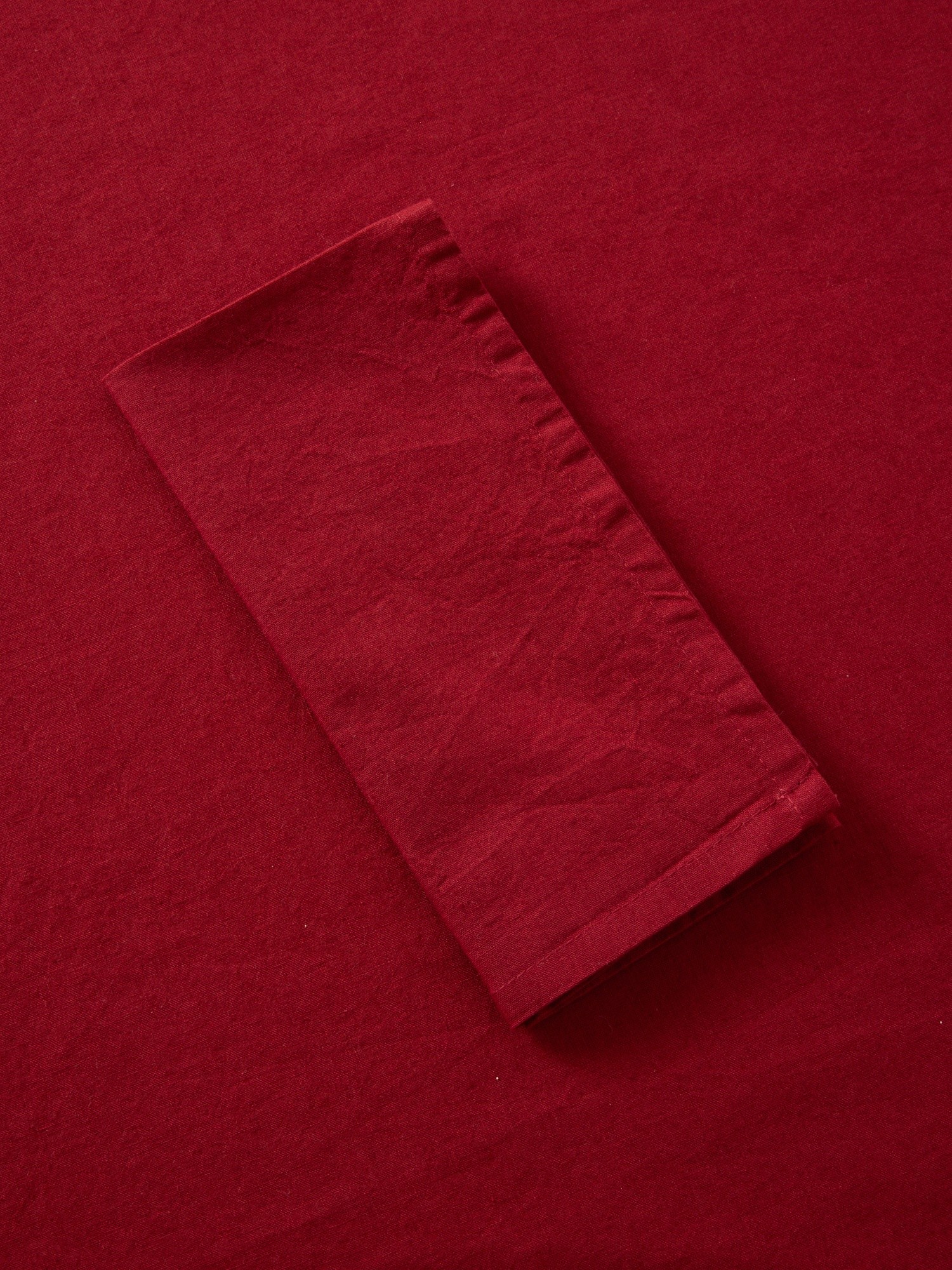 Set of 2 solid linen blend napkins, Brick Red, large image number 1