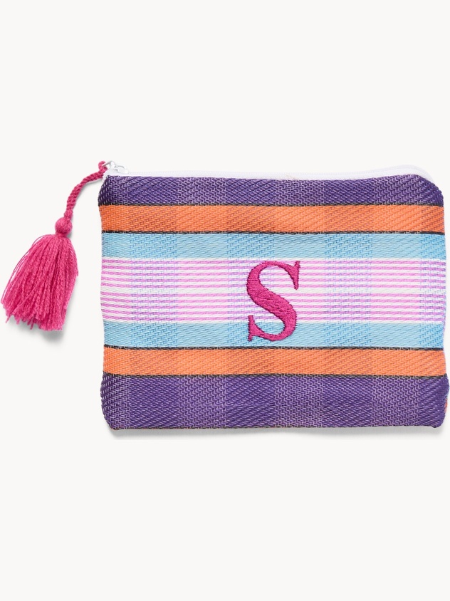 Pochette con lettera ricamata S