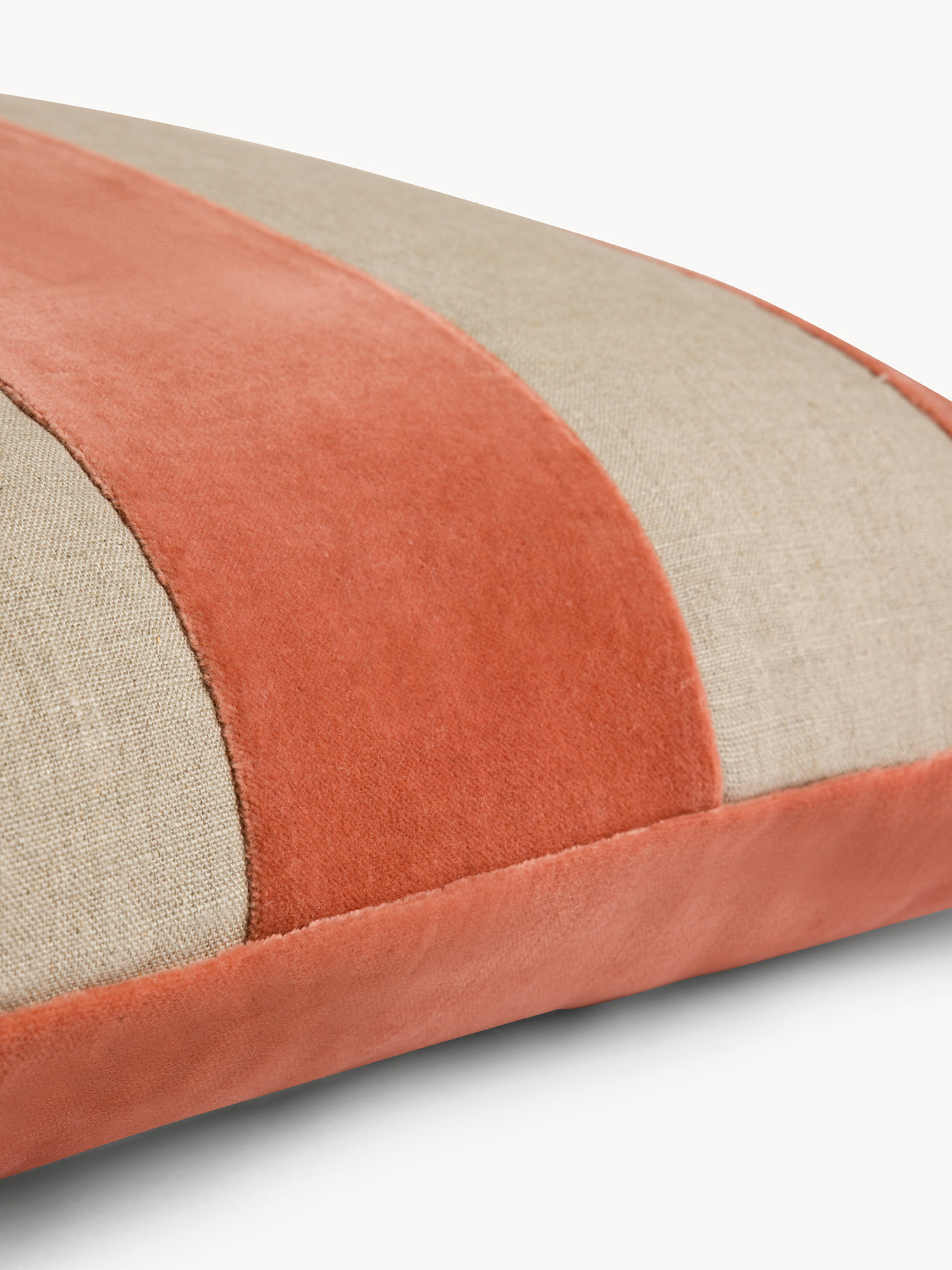 50x50 cm velvet cushion with contrasting stripes, Pink, large image number 2