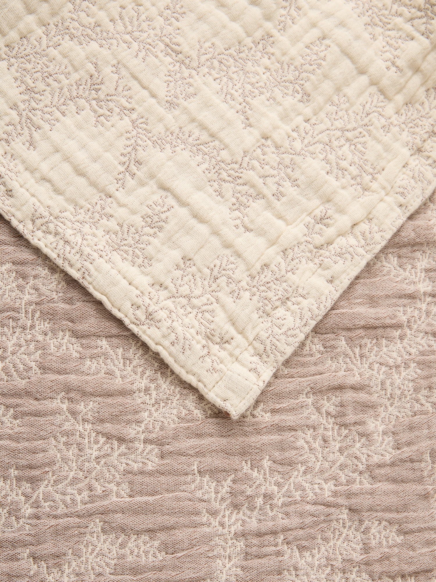 Washed cotton bedspread with coral pattern, Beige, large image number 0