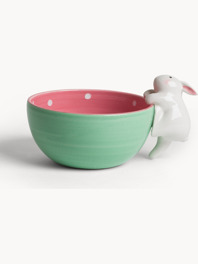 Egg-shaped ceramic cup