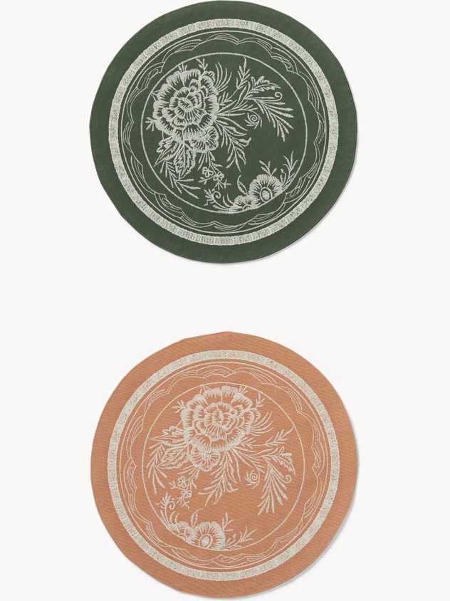 Tovaglietta in puro cotone con ricami floreali - Prezzo di lancio