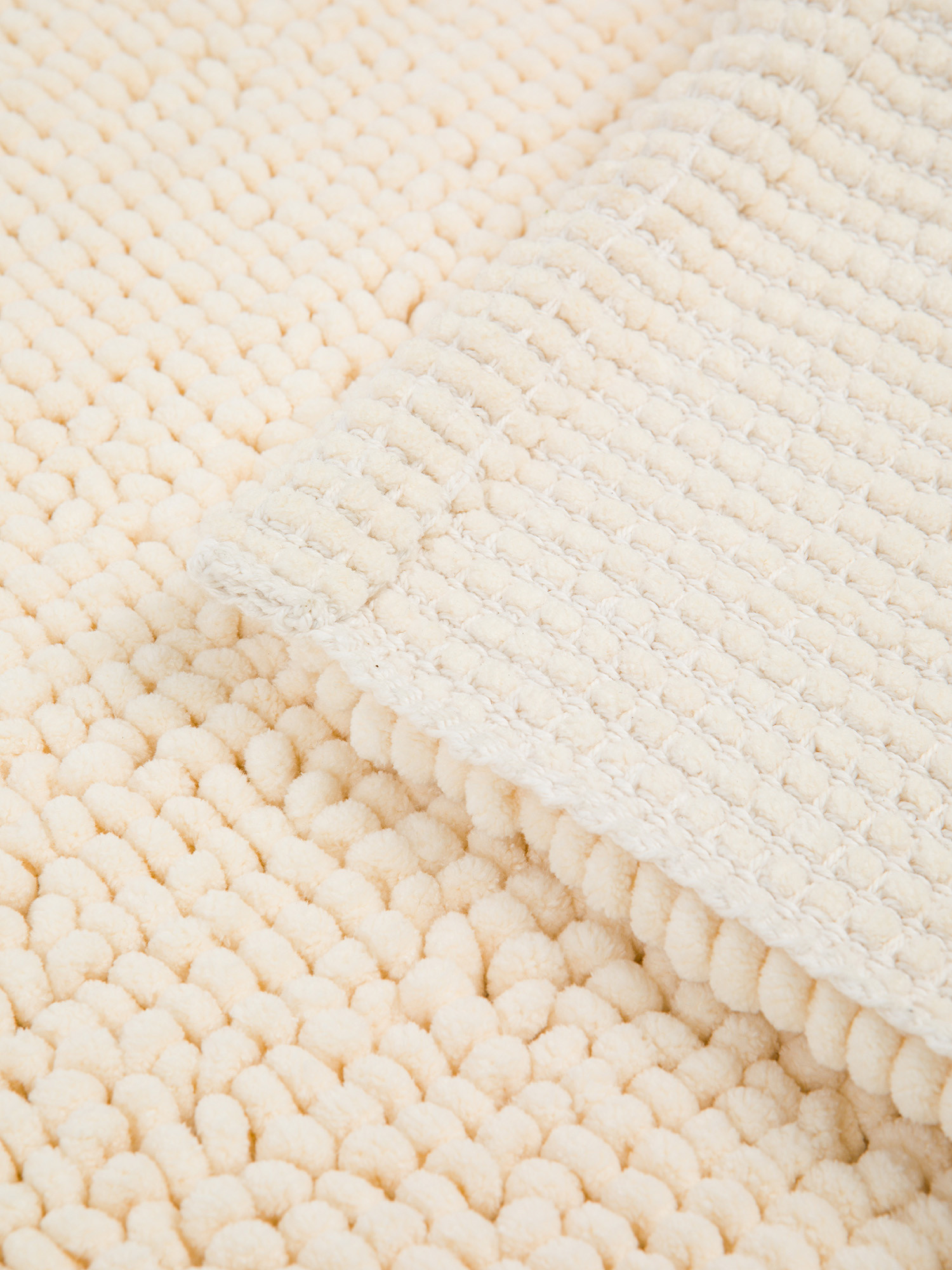 Shaggy bath rug, Cream, large image number 1