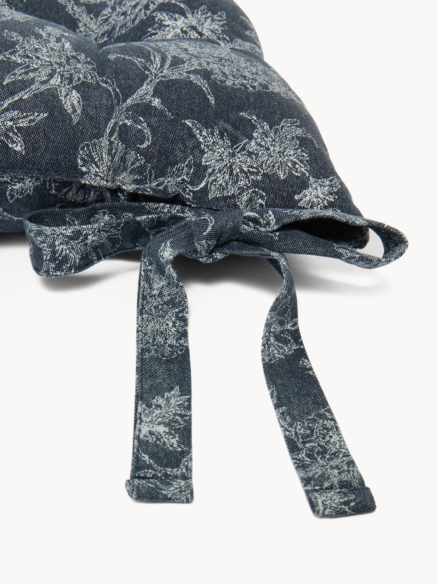 Cotton Twill Chair Cushion with Denim-Effect Floral Print - Discounted Price, Blue, large image number 1