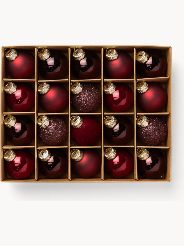 Box of 12 glass baubles