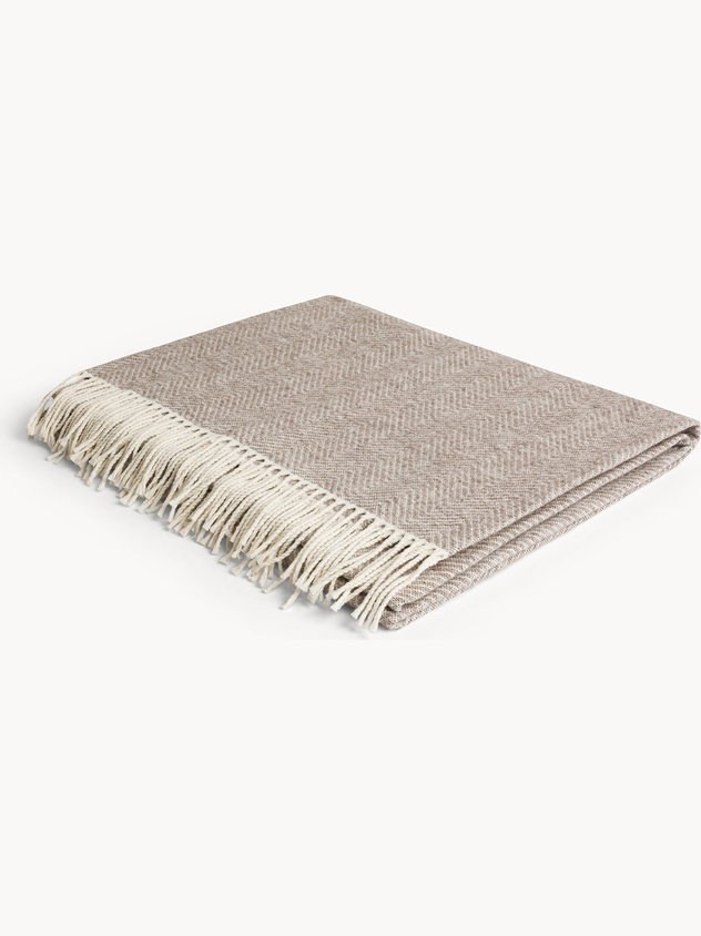 Herringbone throw made in Italy with recycled yarns