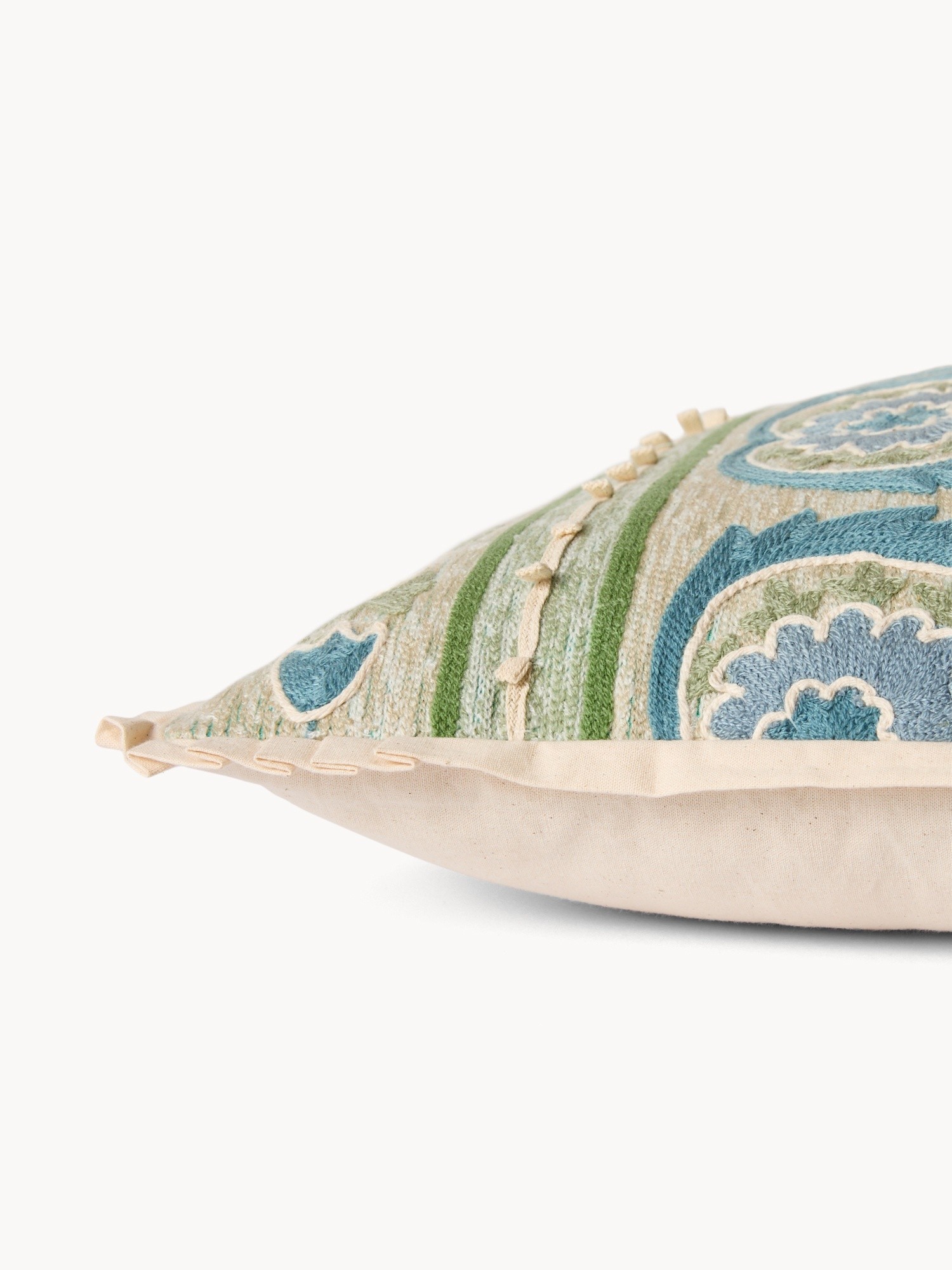 Cuscino con ricamo piastrelle 65x40cm, Verde acqua, large image number 1