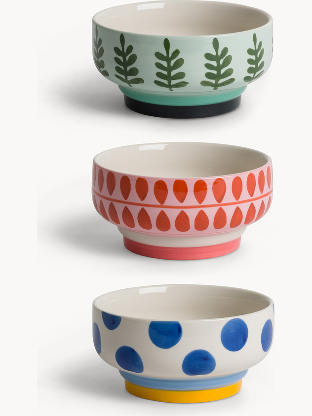 Ceramic bowls with abstract motifs