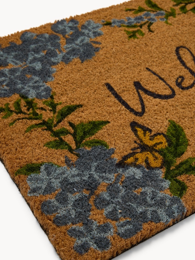 Doormat with flower print