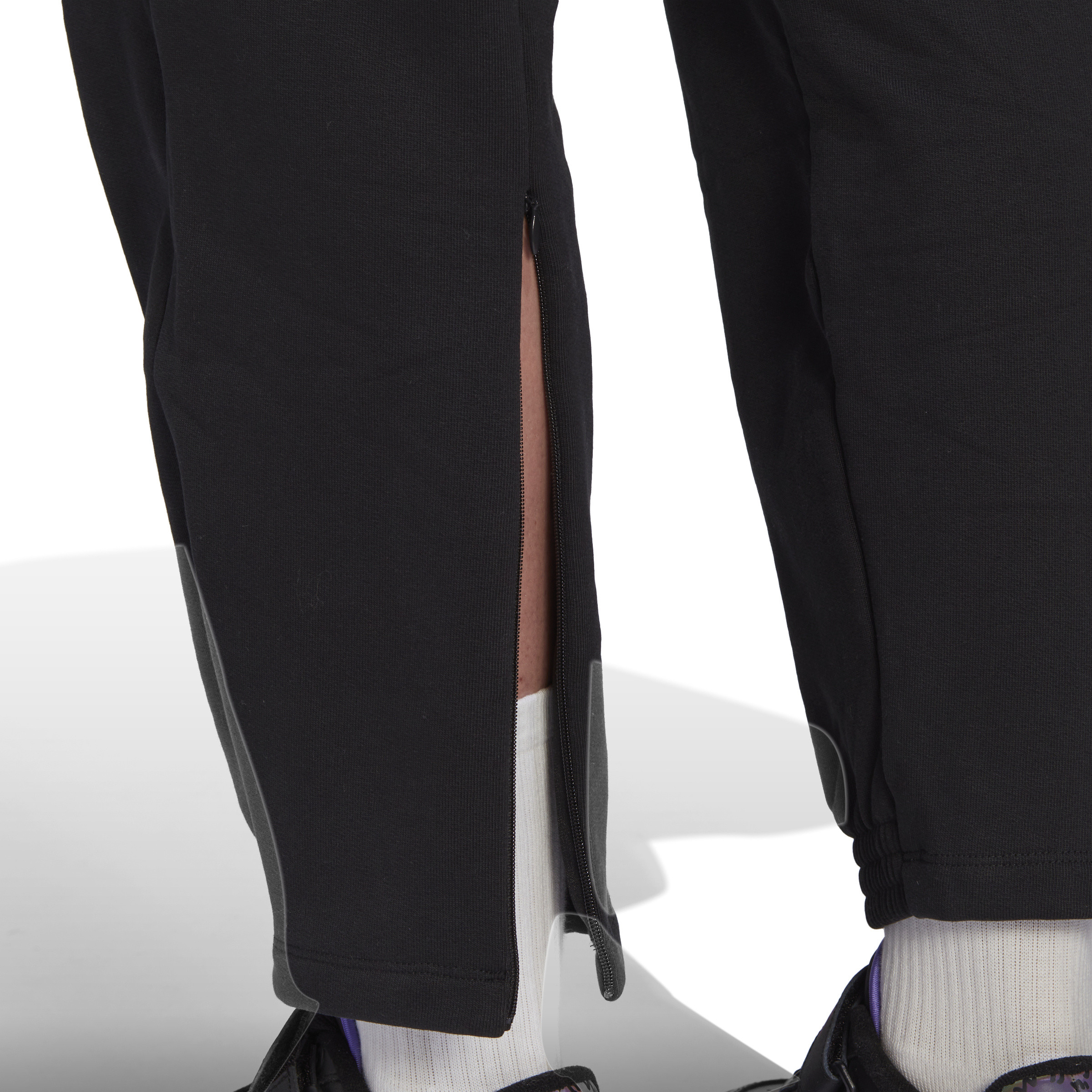 Adidas - Pantaloni jogger adicolor relaxed fit, Nero, large image number 8