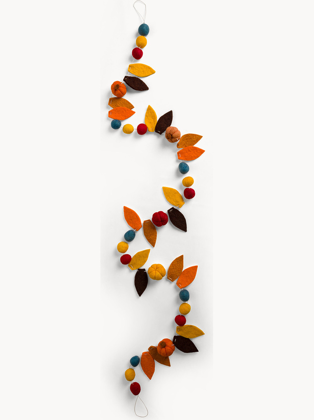 Autumn felt wreath