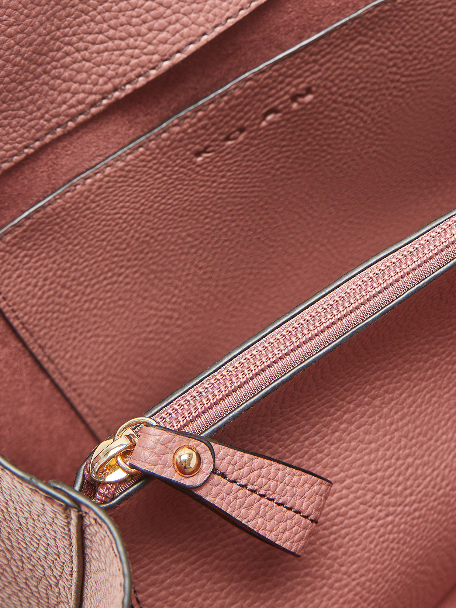Koan - Shopping bag with charm, Dark Pink, large image number 2