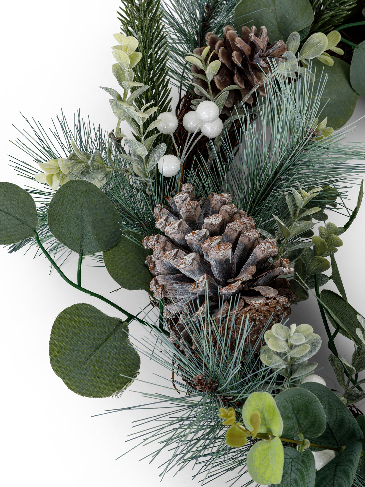 Branch wreath with berries and pine cones, Green, large image number 1