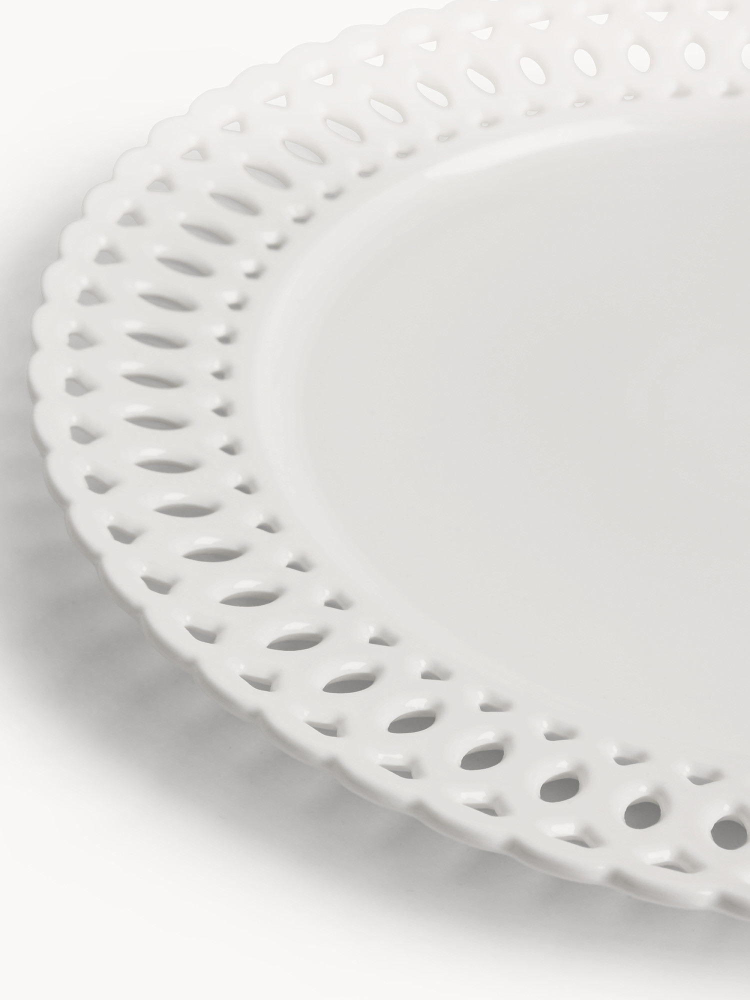 Perforated porcelain serving plate, White, large image number 1