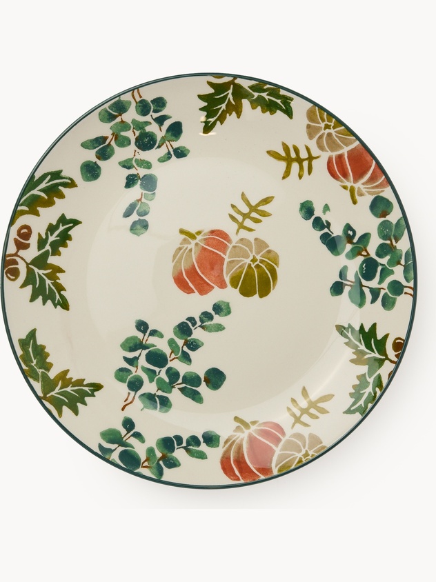 Autumn dinner plate with pumpkins