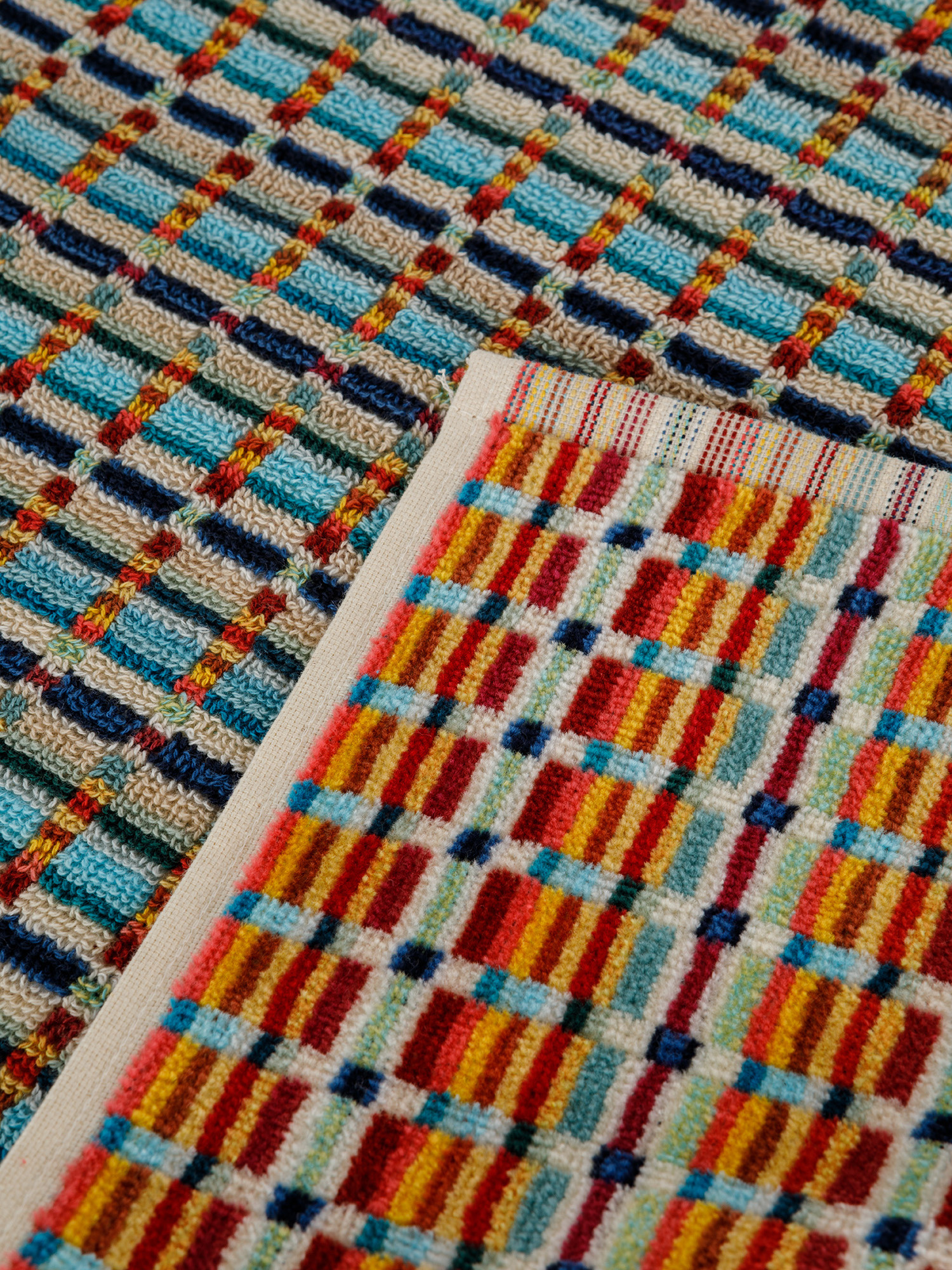 Asciugamano in velour di puro cotone tinto in filo con fantasia geometrica, Multicolor, large image number 2